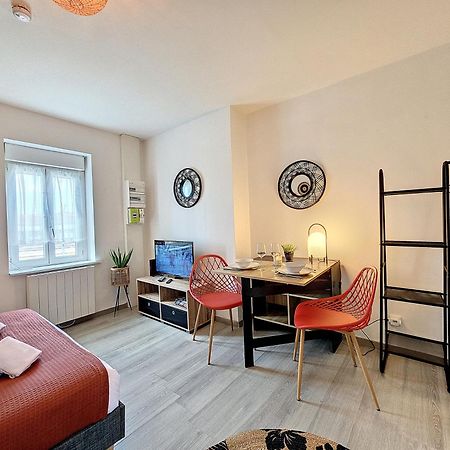 Yzeure L'Auberge De La Gare, Appartements Tout Confort, Proches Gare מראה חיצוני תמונה