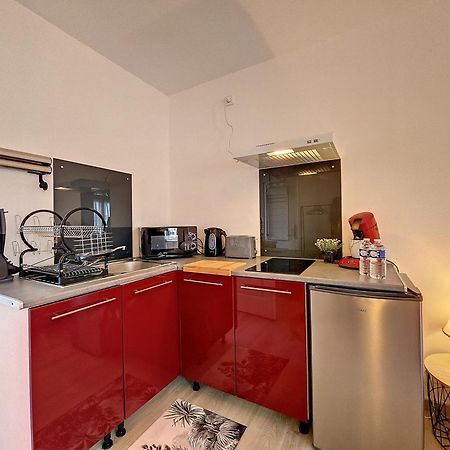 Yzeure L'Auberge De La Gare, Appartements Tout Confort, Proches Gare מראה חיצוני תמונה