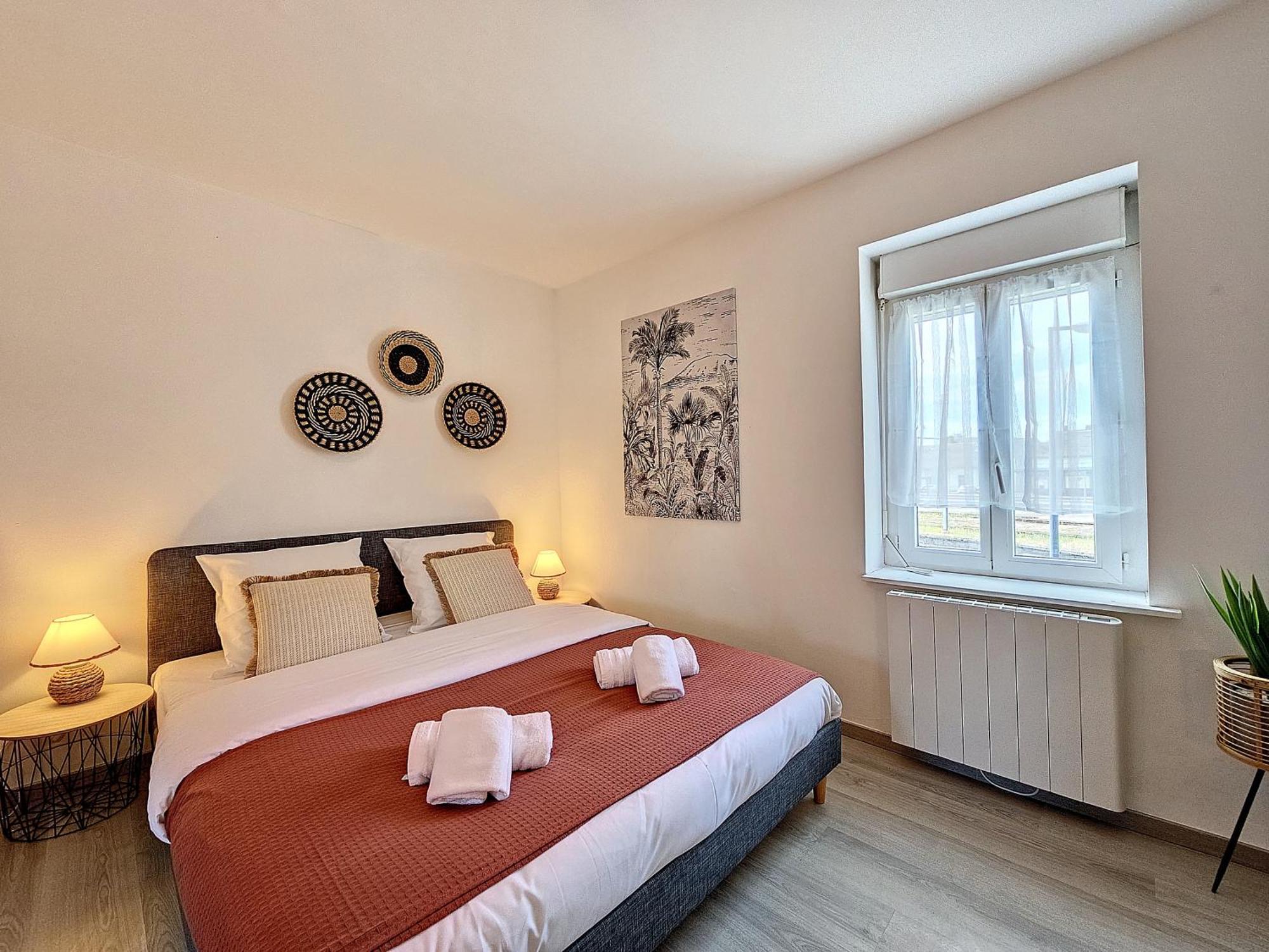 Yzeure L'Auberge De La Gare, Appartements Tout Confort, Proches Gare מראה חיצוני תמונה